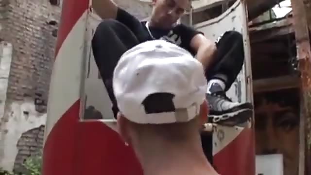 Video thumbnail
